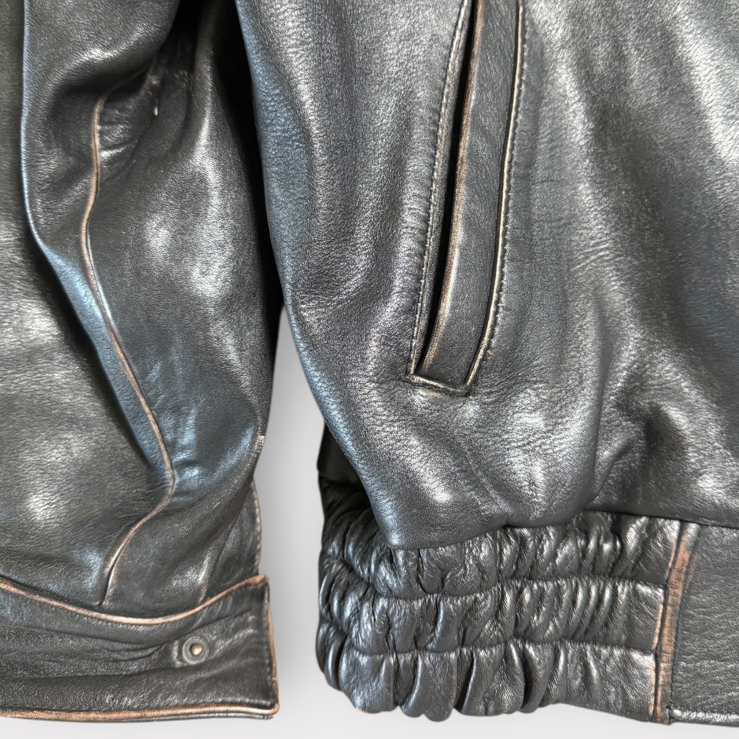 VTG - Pop's Leather Leather Jacket